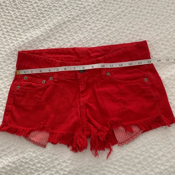 Carmar Sz Small Red Denim Short Frayed Hem - Picture 2 of 6